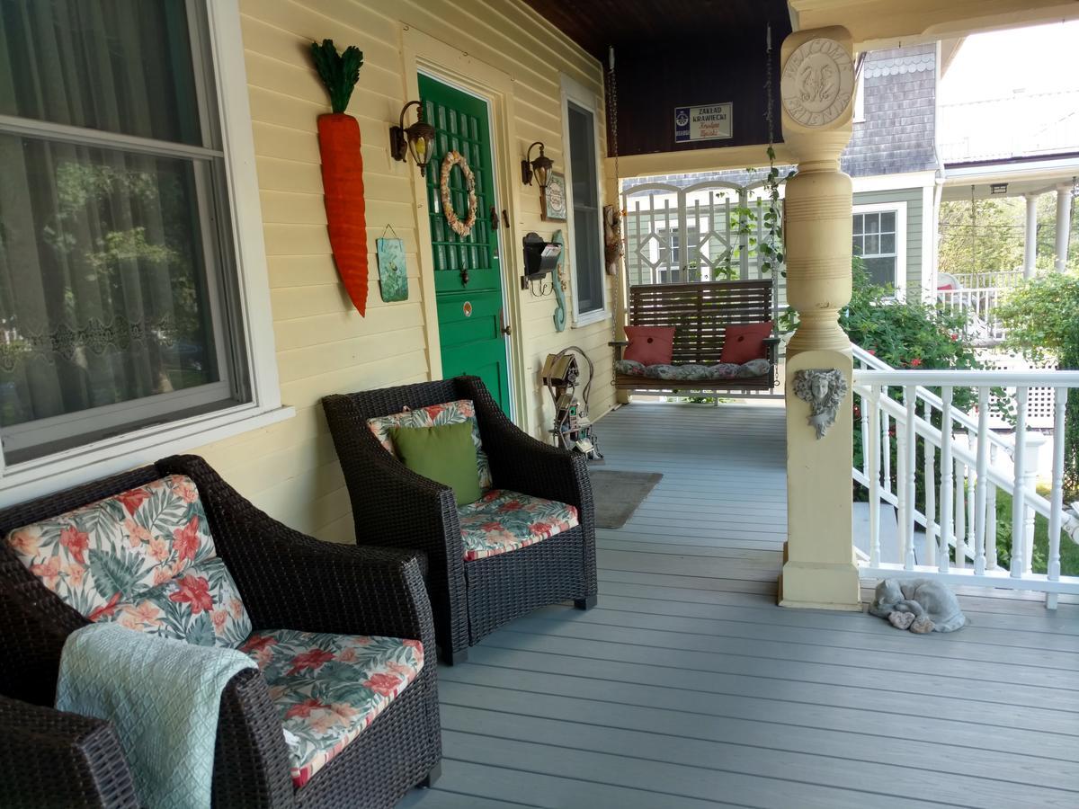 Armistead Cottage Bed & Breakfast 纽波特 外观 照片